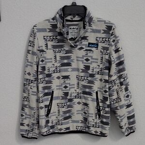 Kavu Black and Gray Patterned Fleece Pullover
